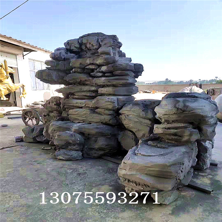 徐州雕塑公司告訴您銅獅子有哪些藝術(shù)風(fēng)格？怎么擺放？